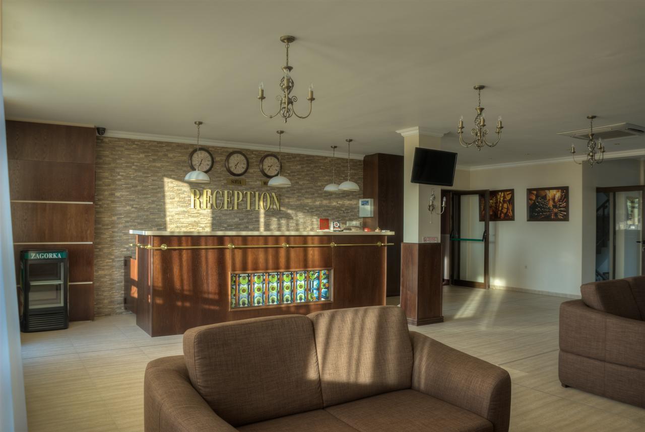 Hotel Chateau Des Bergers Targovishte (Targovishte) Exterior foto